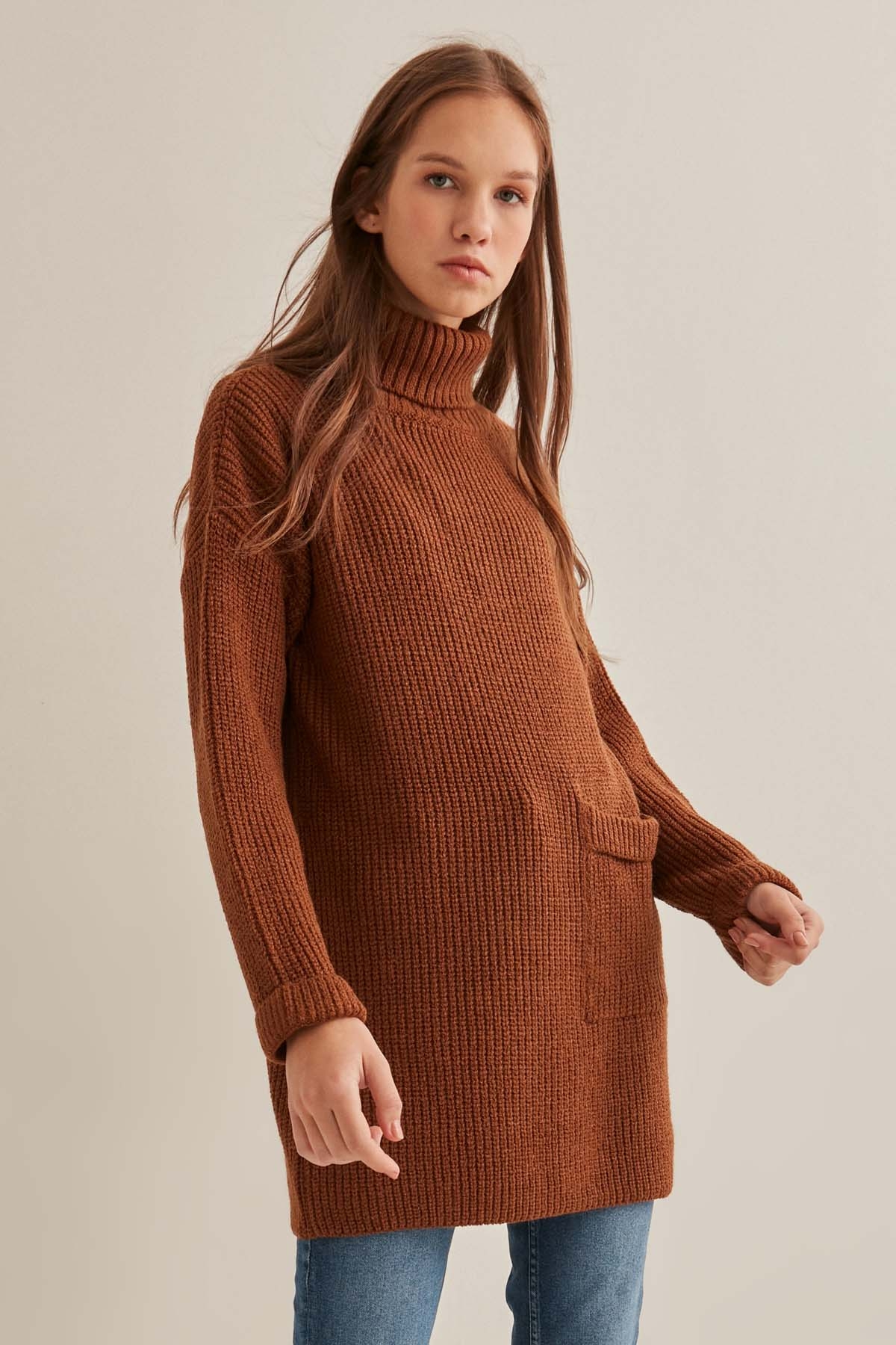 Önde Cep Detaylı Uzun Triko Kazak - Thumbnail