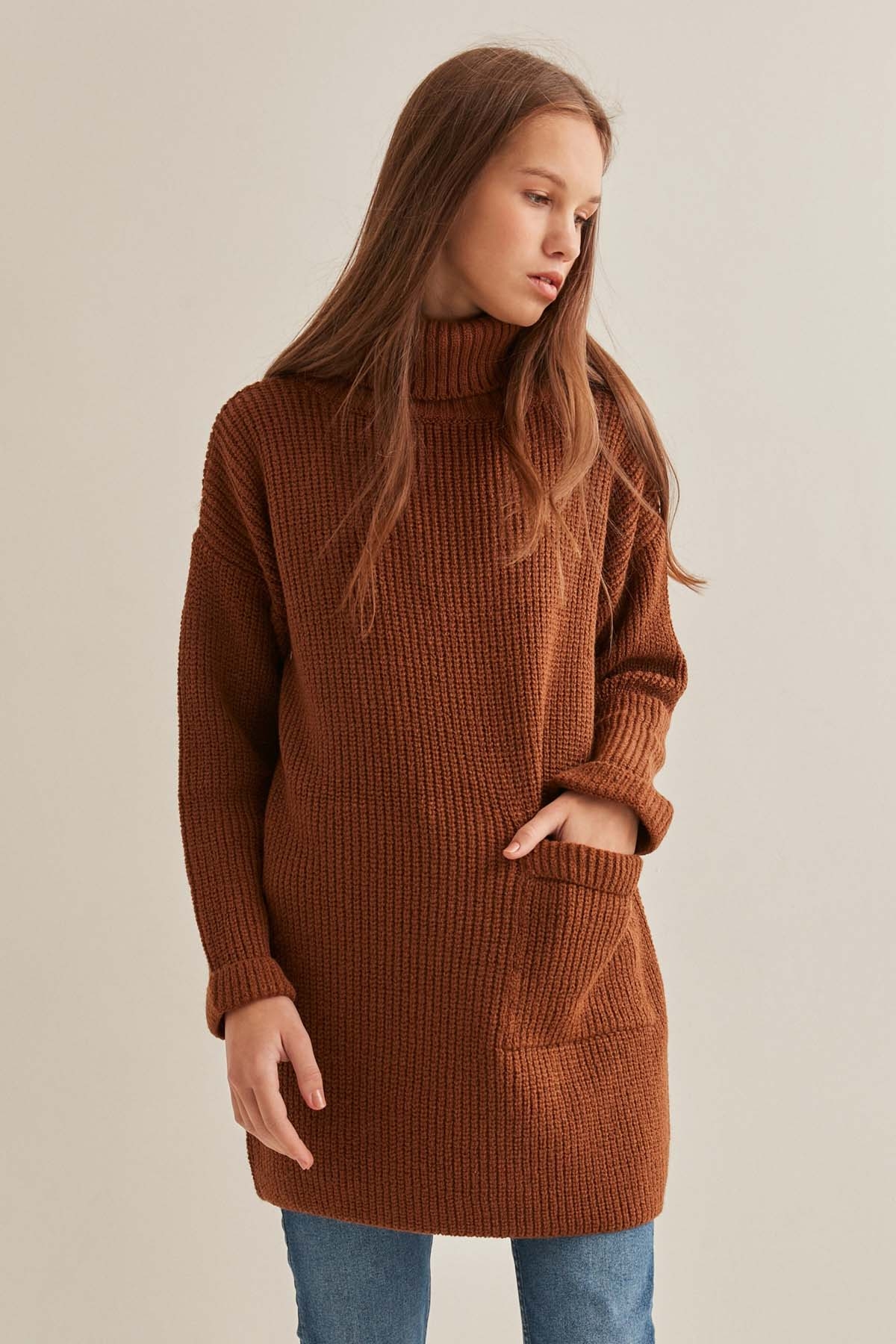 Önde Cep Detaylı Uzun Triko Kazak - Thumbnail