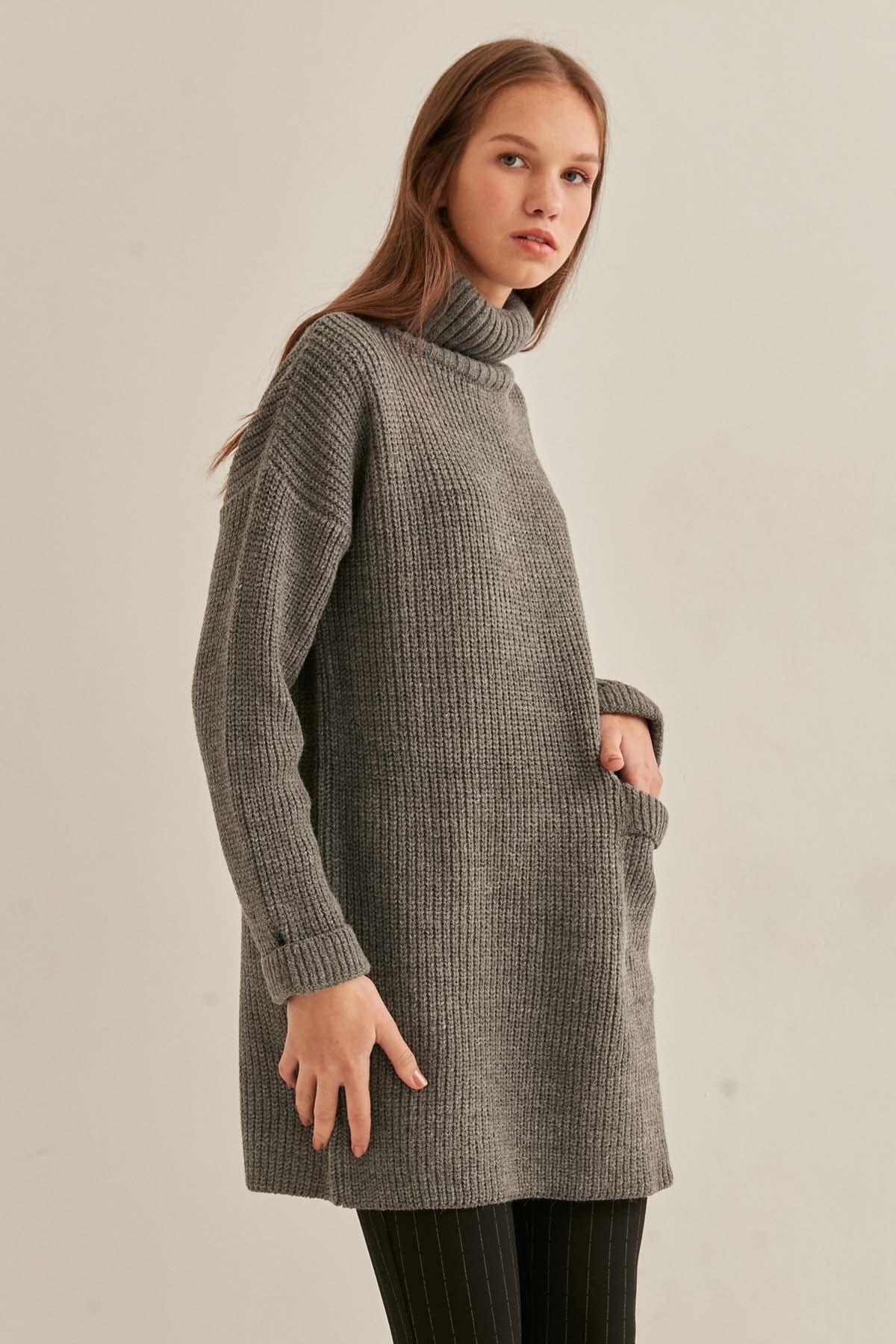 Önde Cep Detaylı Uzun Triko Kazak - Thumbnail