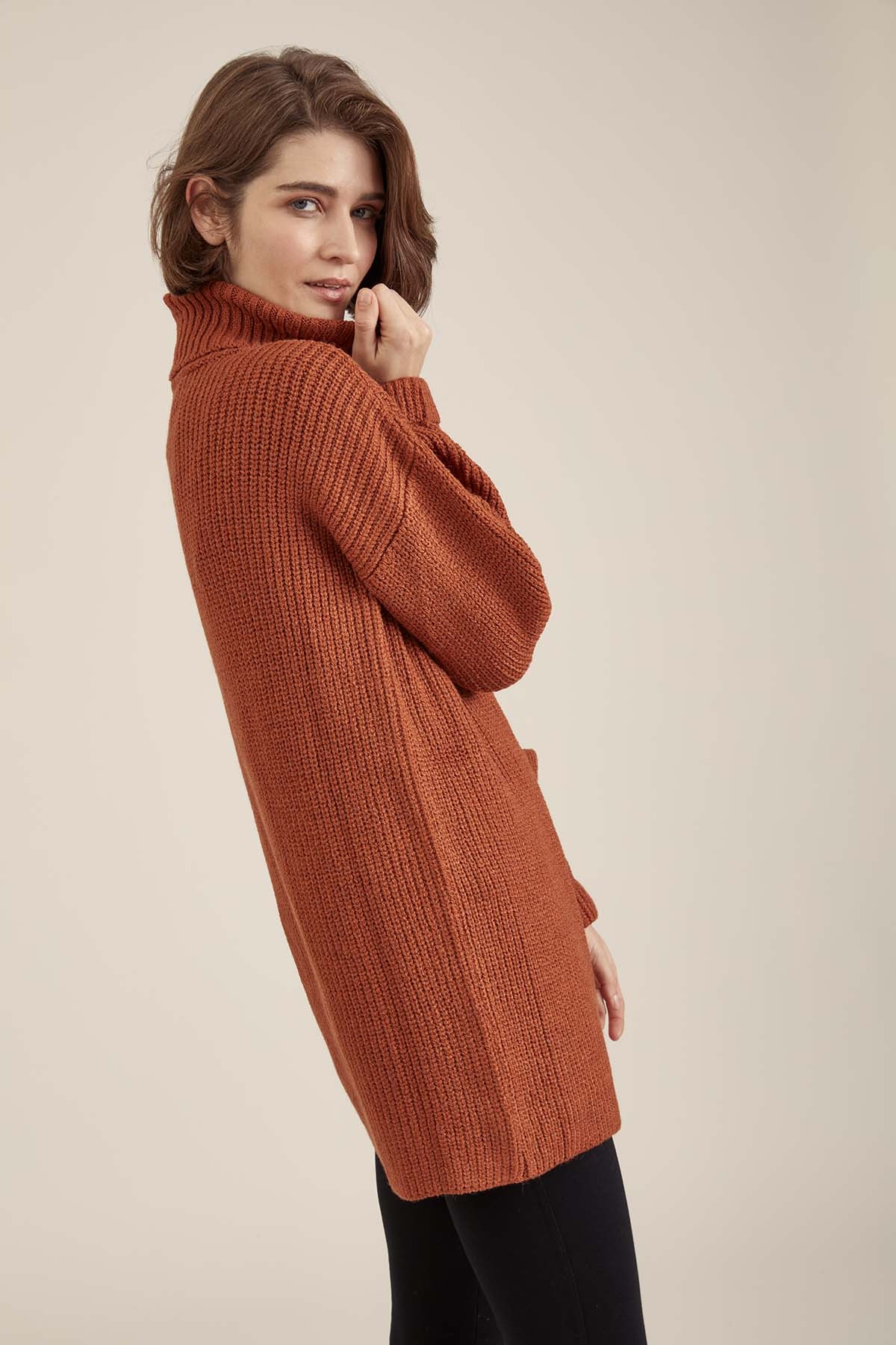 Önde Cep Detaylı Uzun Triko Kazak - Thumbnail