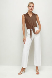 Önden Bağlamalı Sıfır Kol Bluz - 13