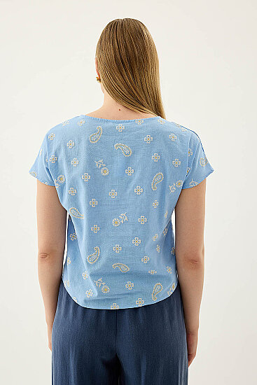 Önü Büzgülü Çiçekli Kısa Kol Bluz - 13