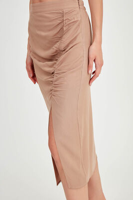 Önü Büzgülü Yırtmaçlı Midi Boy Etek - 18