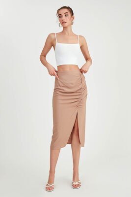 Önü Büzgülü Yırtmaçlı Midi Boy Etek - 20