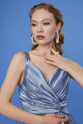 Önü Desenli Piliseli Elbise - 15