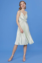 Önü Desenli Piliseli Elbise - 28