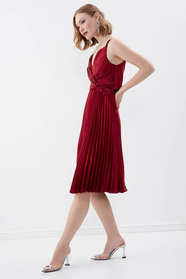 Önü Desenli Piliseli Elbise - 32