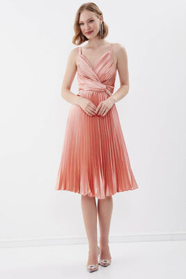 Önü Desenli Piliseli Elbise - 42