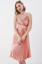 Önü Desenli Piliseli Elbise - 43