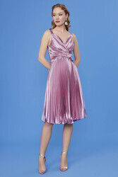 Önü Desenli Piliseli Elbise - 46