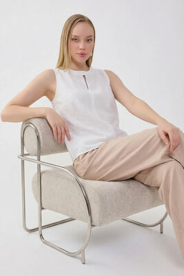 Önü Detaylı Bluz (1)