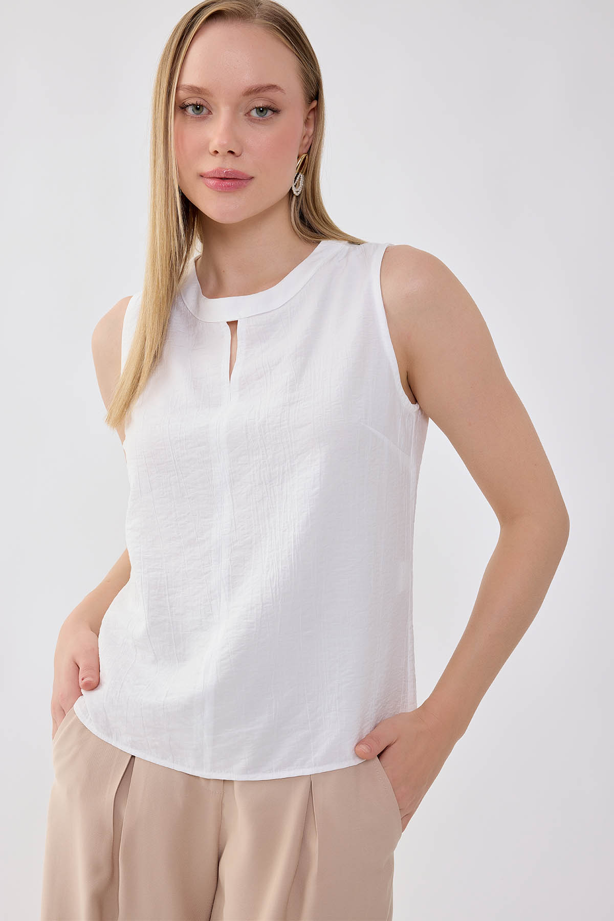 Önü Detaylı Bluz - Thumbnail