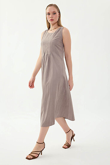 Önü Detaylı Sıfır Kol Elbise - 4