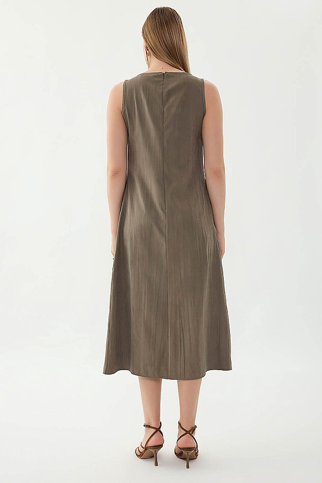 Önü Detaylı Sıfır Kol Elbise - 10