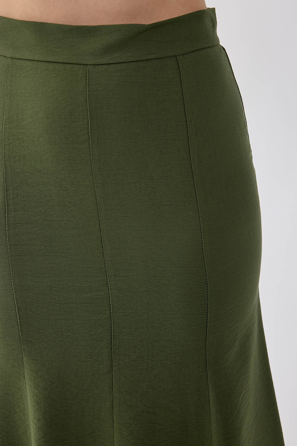 Önü Dikiş Detaylı Midi Boy Etek - Thumbnail