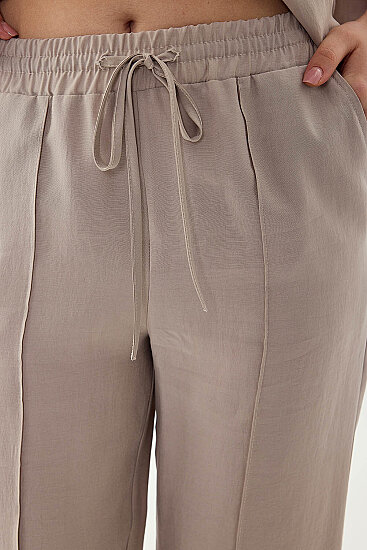 Önü Dikişli Beli Lastikli Pantolon - 4