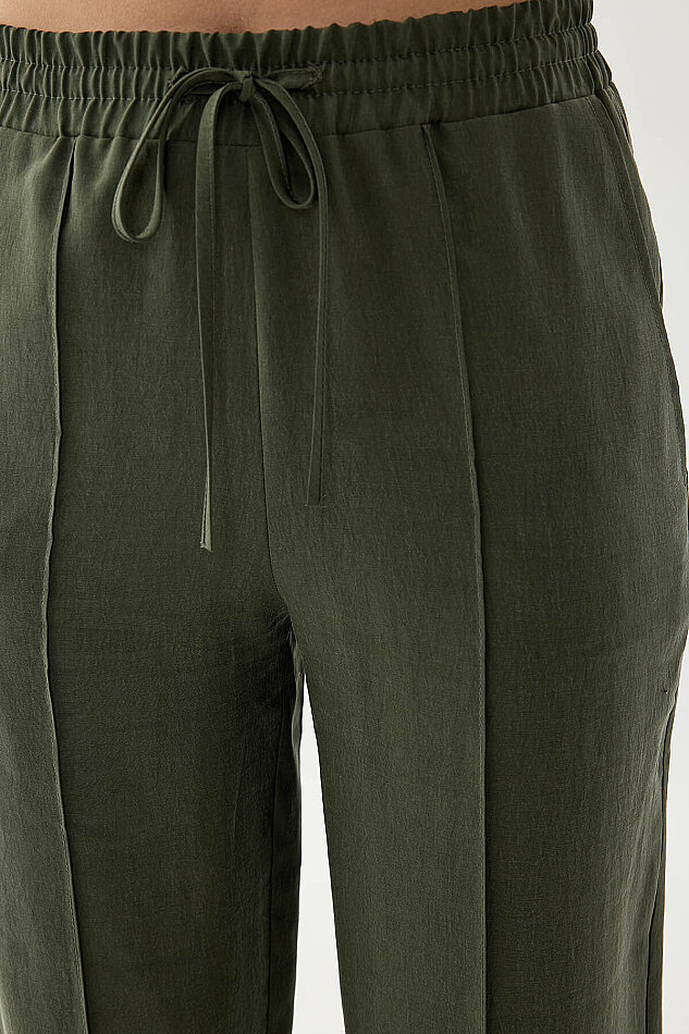 Önü Dikişli Beli Lastikli Pantolon - 10