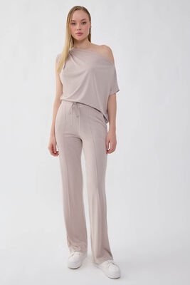 Önü Dikişli Beli Lastikli Rahat Pantolon