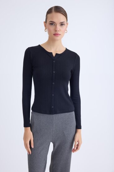 Önü Düğmeli Fitilli Uzun Kol Bluz - 6