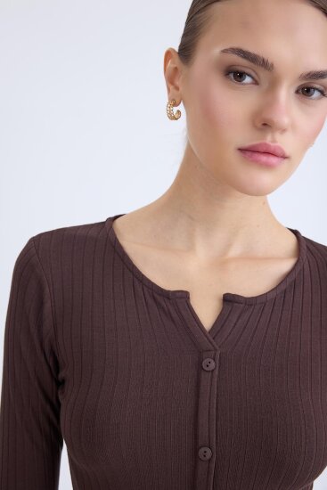 Önü Düğmeli Fitilli Uzun Kol Bluz - 19