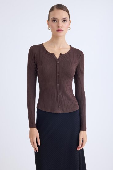 Önü Düğmeli Fitilli Uzun Kol Bluz - 22