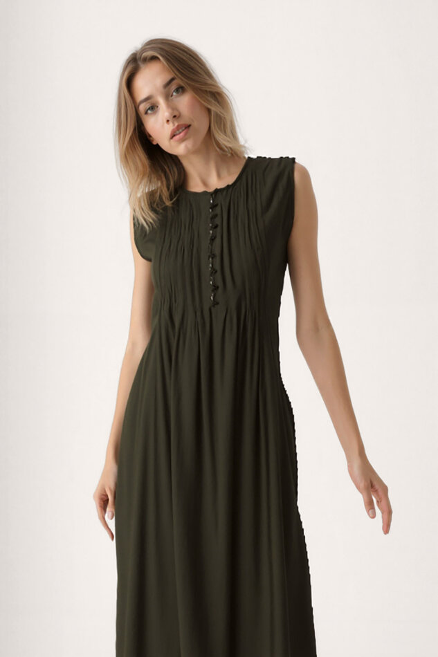 Önü Düğmeli Krinkıl Kumaş Sıfır Kol Elbise - 4