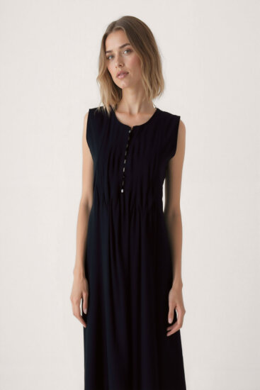 Önü Düğmeli Krinkıl Kumaş Sıfır Kol Elbise - 14