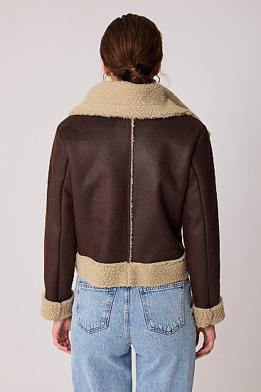 Önü Düğmeli Kürklü Crop Biker Ceket - 10