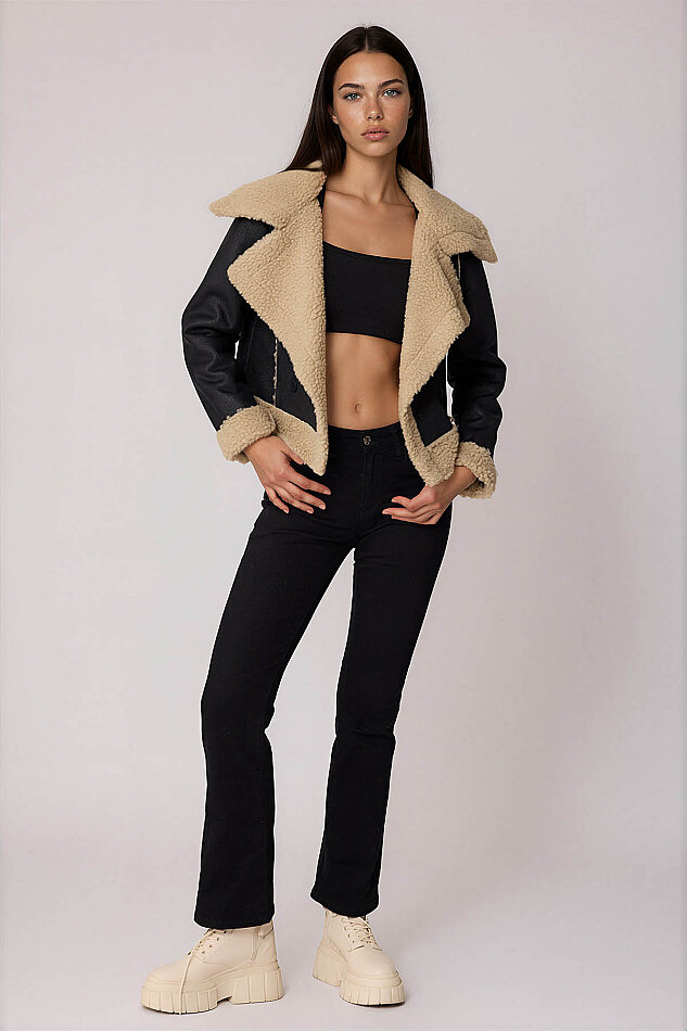 Önü Düğmeli Kürklü Crop Biker Ceket (1)
