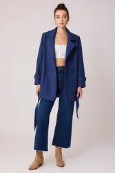 Önü Düğmeli Kuşaklı Kısa Kaşe Kaban - 40