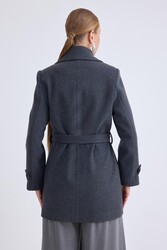 Önü Düğmeli Kuşaklı Kısa Kaşe Kaban - 63