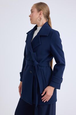 Önü Düğmeli Kuşaklı Kısa Kaşe Kaban - 66