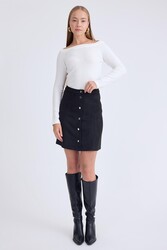 Önü Düğmeli Mini Süet Etek - 3