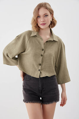 Önü Düğmeli Salaş Crop Gömlek