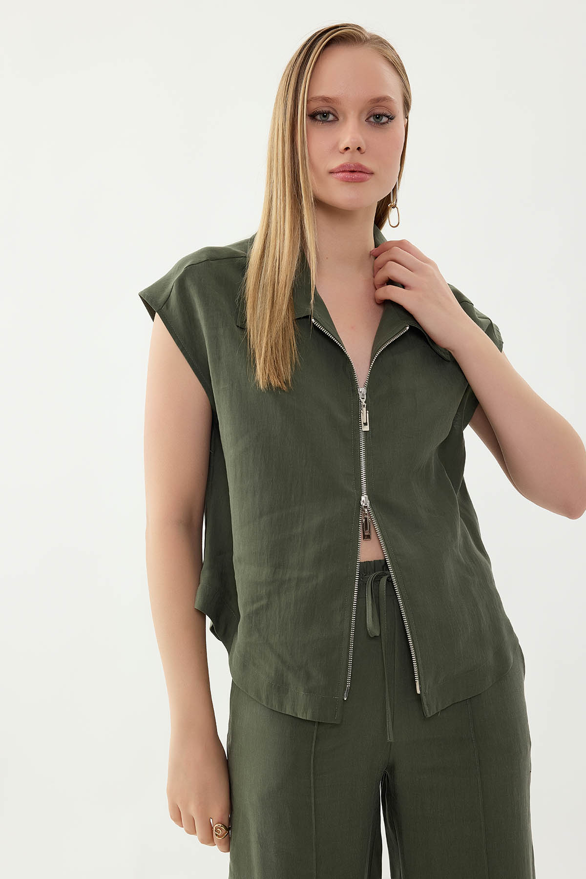 Önü Fermuarlı Bluz - Thumbnail