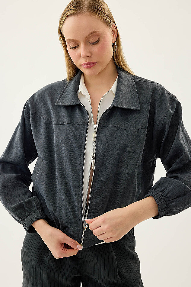 Önü Fermuarlı Cepli Bomber Ceket - 4