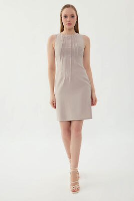 Önü Pileli Sıfır Kol Elbise (1)