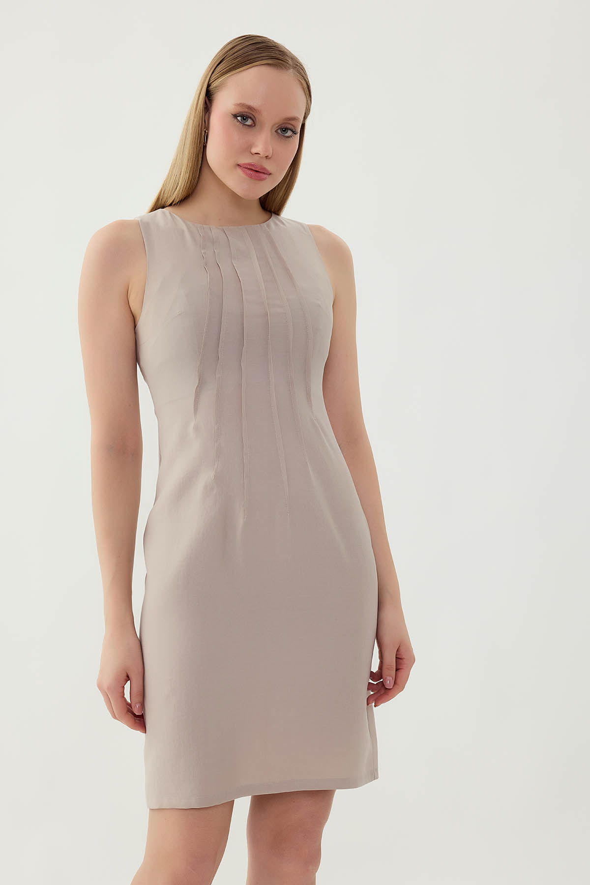 Önü Pileli Sıfır Kol Elbise - Thumbnail