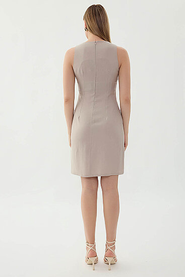 Önü Pileli Sıfır Kol Elbise - 4