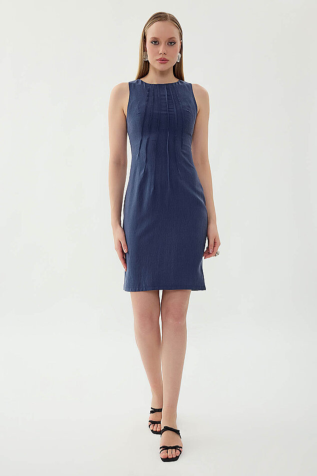 Önü Pileli Sıfır Kol Elbise - 19