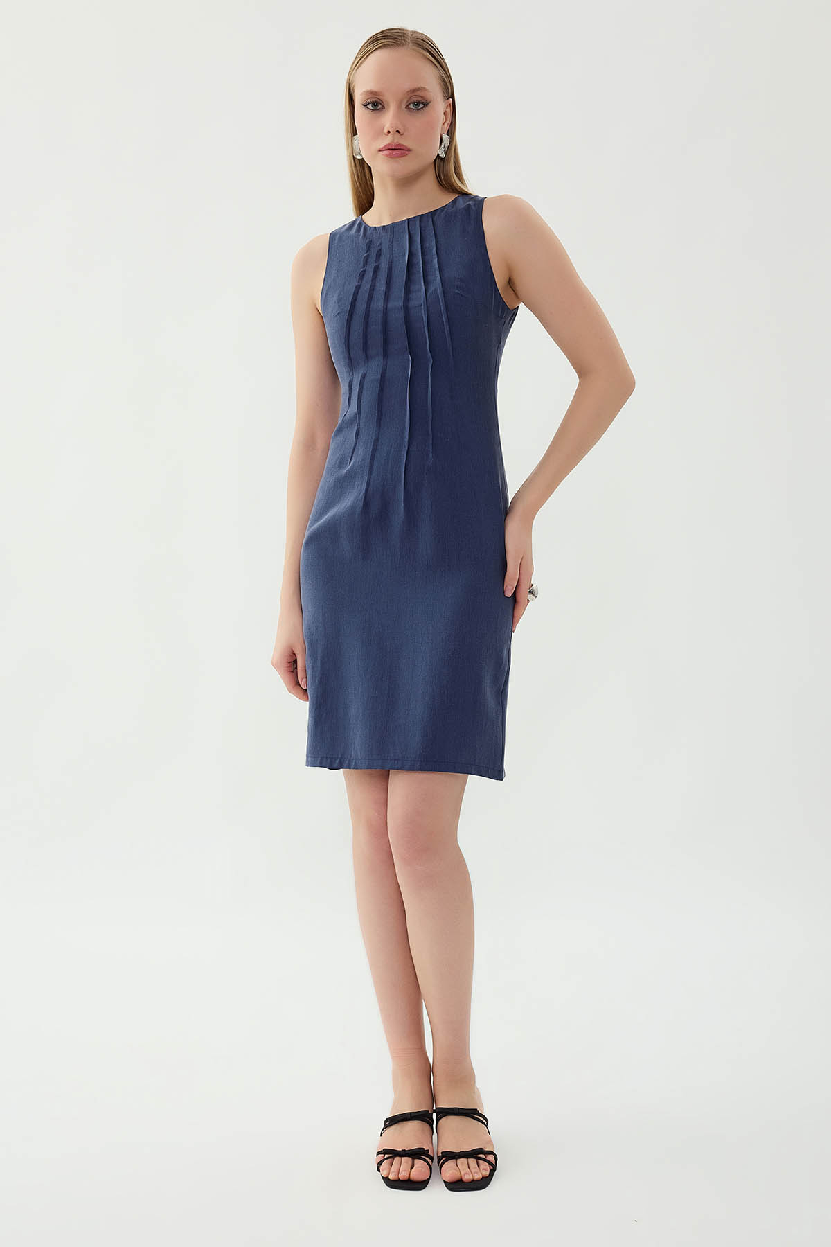 Önü Pileli Sıfır Kol Elbise - Thumbnail