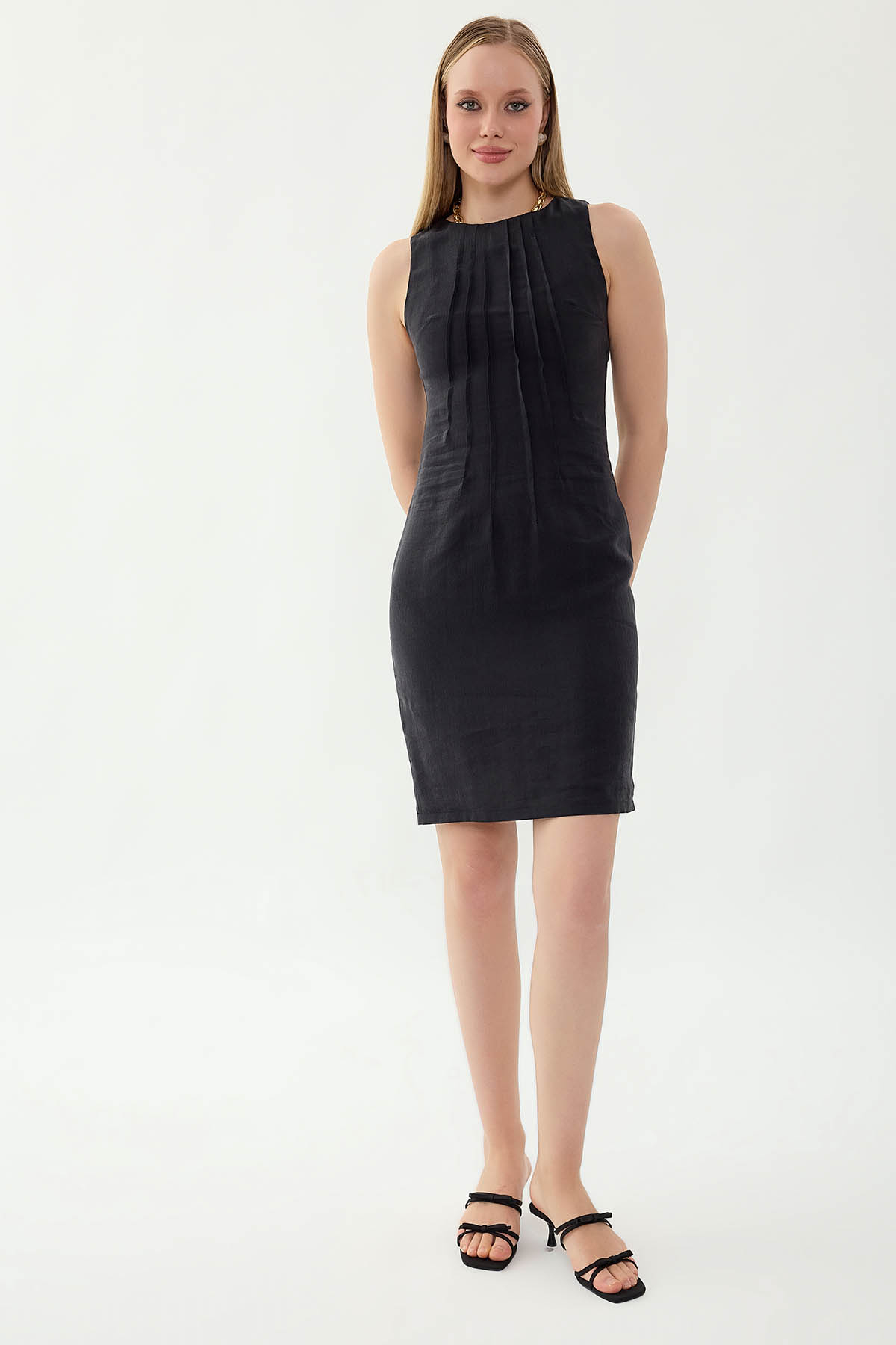 Önü Pileli Sıfır Kol Elbise - Thumbnail