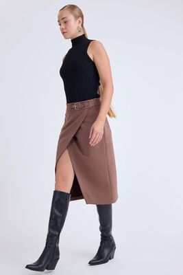 Önü Tokalı Midi Süet Etek (1)