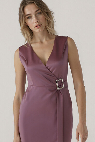 Önü Tokalı V Yaka Saten Elbise - 6