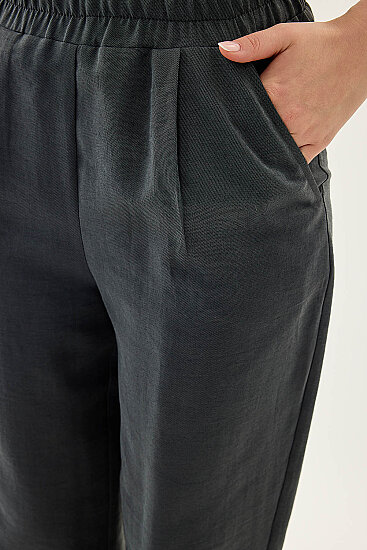 Paçası Pileli Beli Lastikli Pantolon - 8