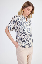 Parlak Kumaş Desenli Hakim Yaka Bluz - 12