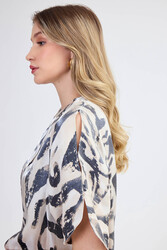 Parlak Kumaş Desenli Hakim Yaka Bluz - 15