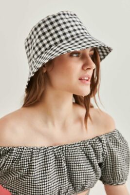 Pötikare Desenli Şapka (1)