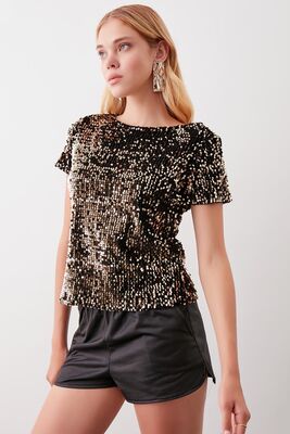 Pul Payetli Kısa Kol Bluz - Thumbnail (9)