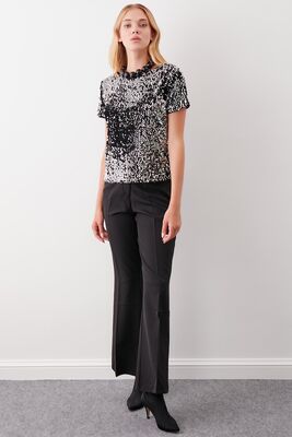 Pul Payetli Kısa Kol Bluz - Thumbnail (18)